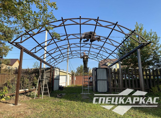 Навес для авто из поликарбоната №84 - фото 1793